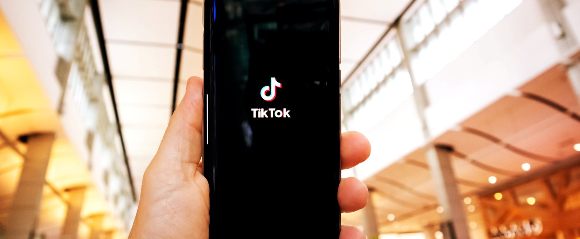 Postar no TikTok nos dias e horarios de maior pico pode fazer com que seu conteudo chegue a mais pessoas