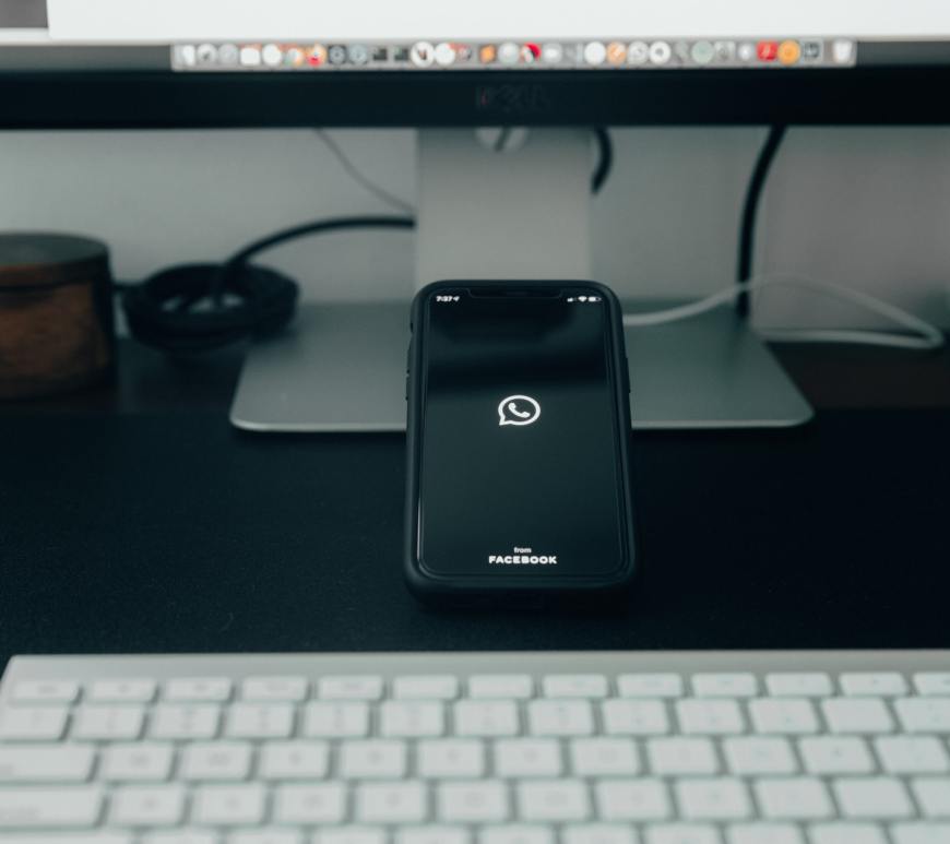 WhatsApp anuncia possibilidade de silenciar para sempre conversas e grupos e nova função de compras