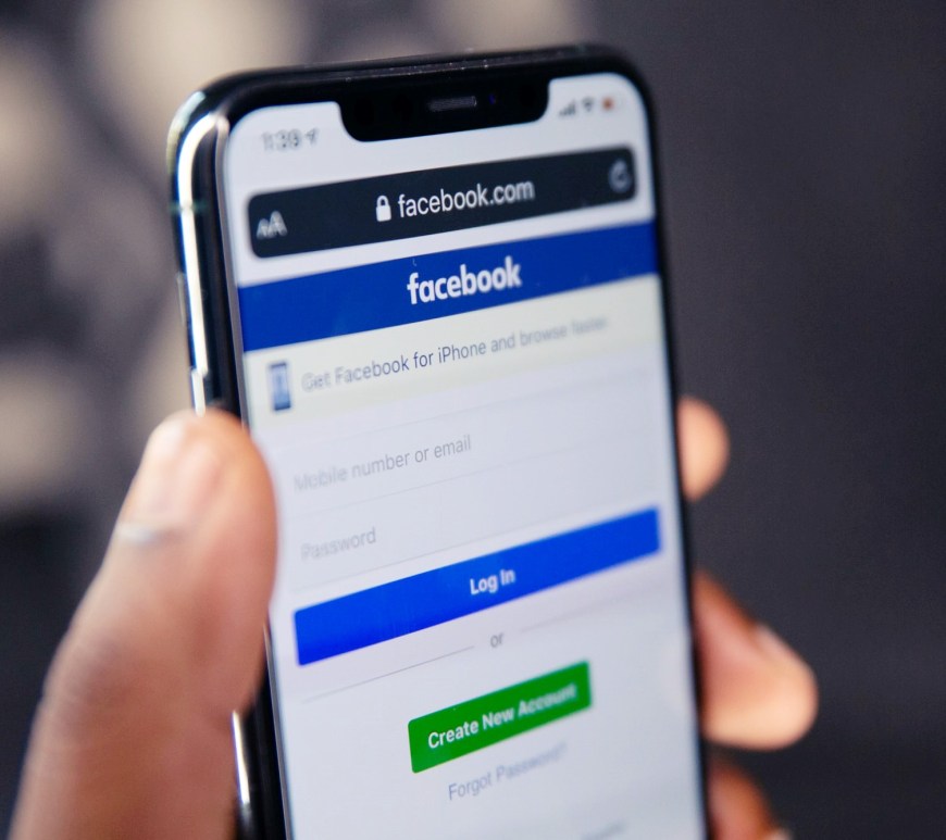 Facebook vai remover curtidas das paginas e destacar comentarios