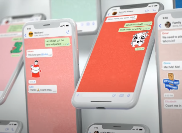Agora é possível colocar papeis de parede diferentes em conversas do Whatsapp.