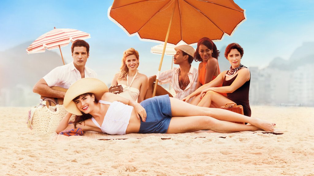 A boa recepção do melodrama de Coisa Mais Linda foi avaliado como um bom sinal pela direção da Netflix Brasil em relação a possível produção de novelas originais.